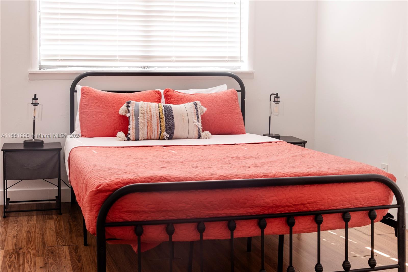 2565 NE 214th St, Miami, Florida 33180, 5 Bedrooms Bedrooms, ,2 BathroomsBathrooms,Residential,For Sale,2565 NE 214th St,A11551995