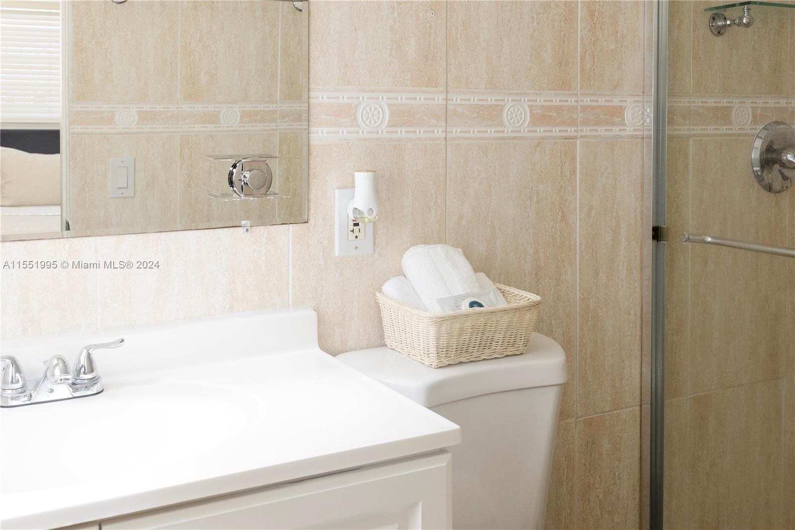 2565 NE 214th St, Miami, Florida 33180, 5 Bedrooms Bedrooms, ,2 BathroomsBathrooms,Residential,For Sale,2565 NE 214th St,A11551995