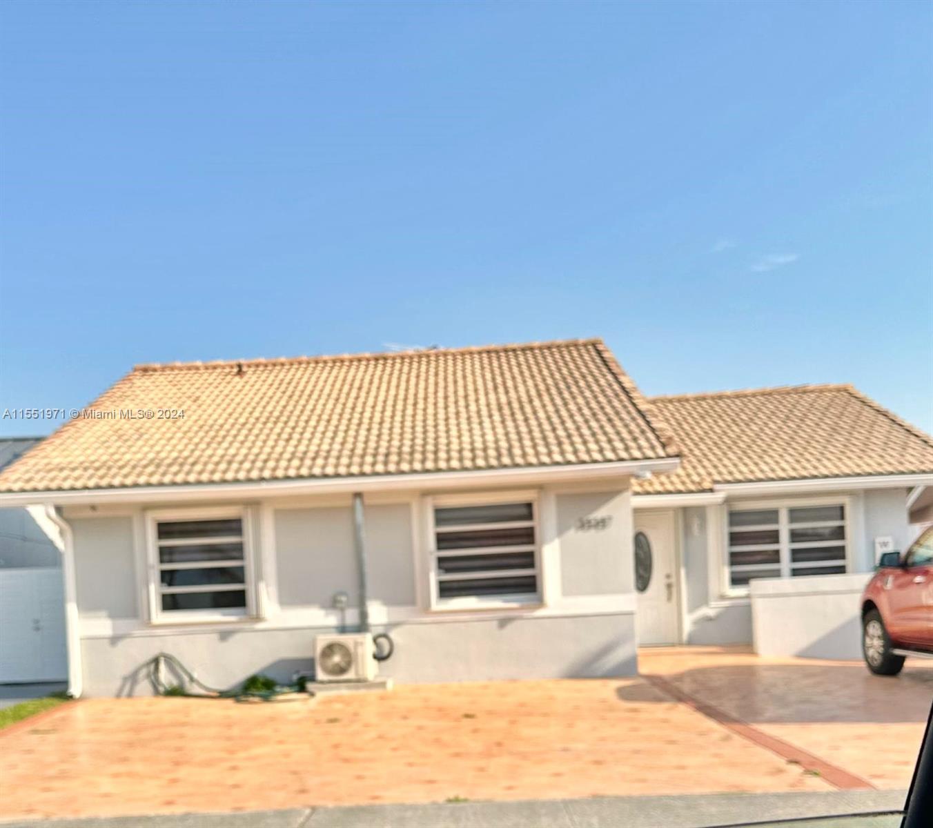 14747 SW 82nd St, Miami, Florida 33193, 3 Bedrooms Bedrooms, ,2 BathroomsBathrooms,Residential,For Sale,14747 SW 82nd St,A11551971