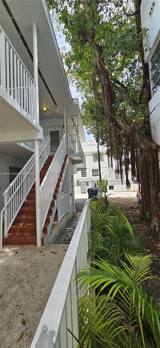 835 Meridian Ave 12-A, Miami Beach, Florida 33139, 1 Bedroom Bedrooms, ,1 BathroomBathrooms,Residential,For Sale,835 Meridian Ave 12-A,A11552013