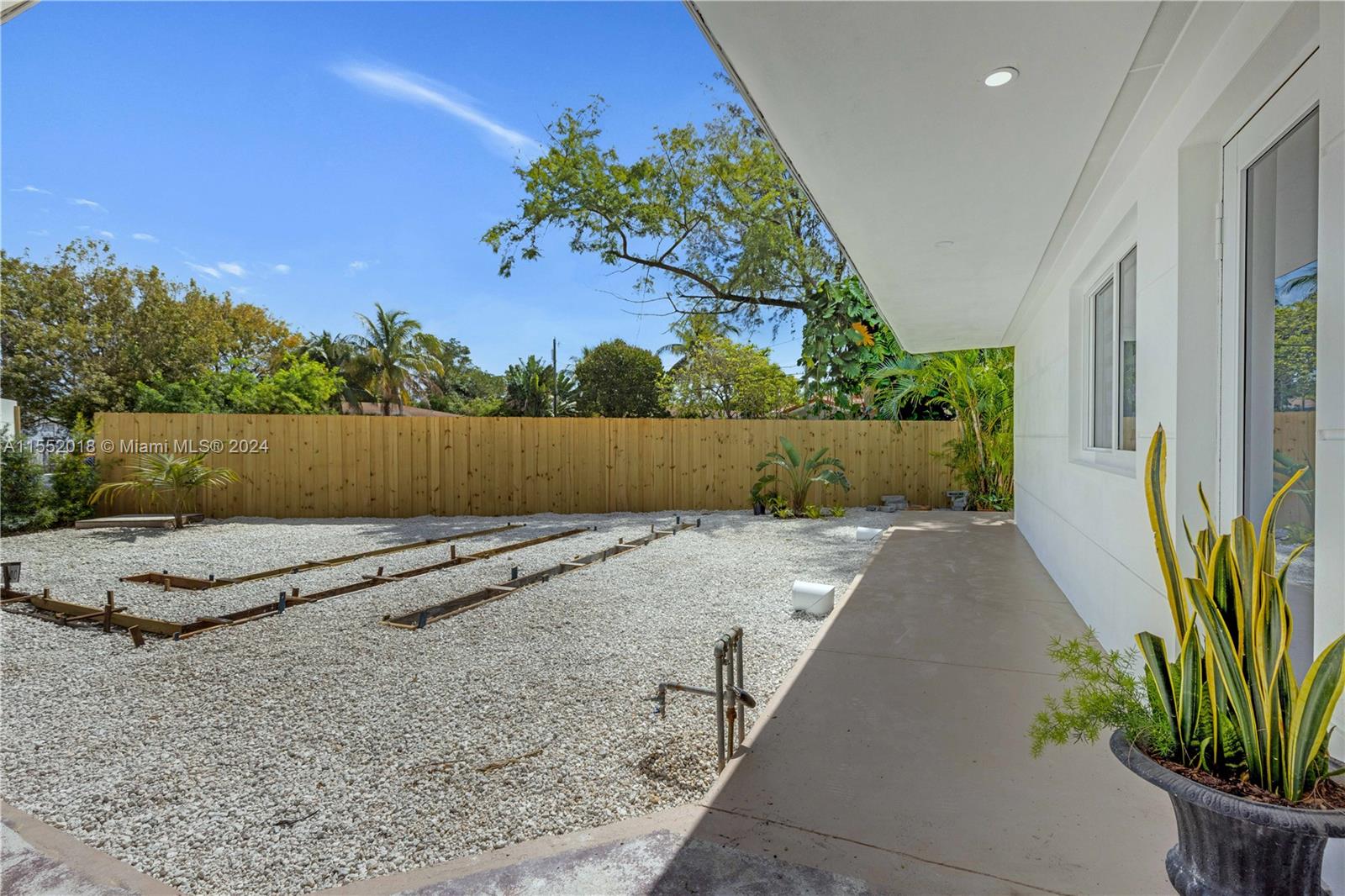 7800 NE 10th Ct 4, Miami, Florida 33138, 1 Bedroom Bedrooms, ,1 BathroomBathrooms,Residentiallease,For Rent,7800 NE 10th Ct 4,A11552018