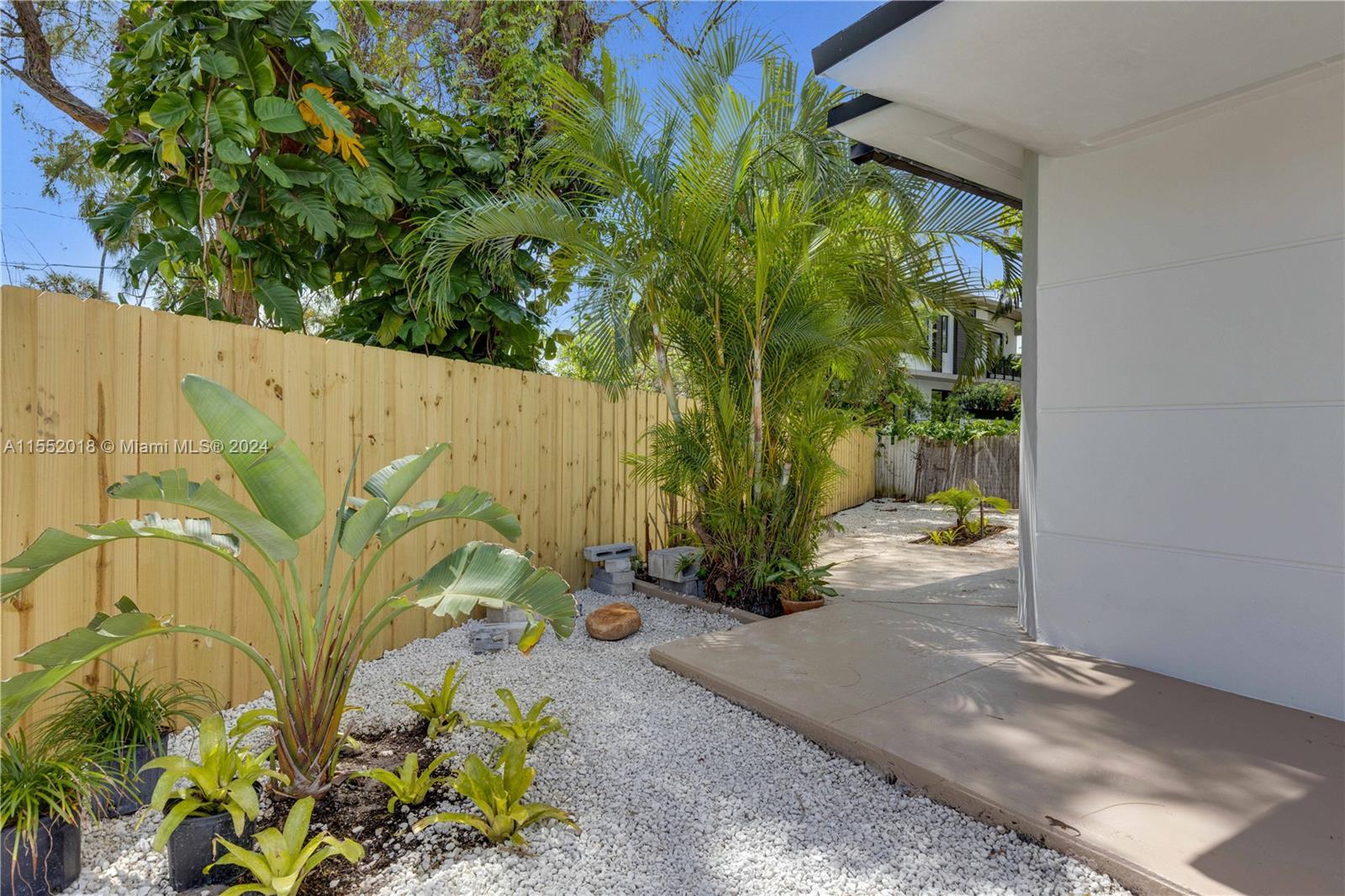 7800 NE 10th Ct 4, Miami, Florida 33138, 1 Bedroom Bedrooms, ,1 BathroomBathrooms,Residentiallease,For Rent,7800 NE 10th Ct 4,A11552018