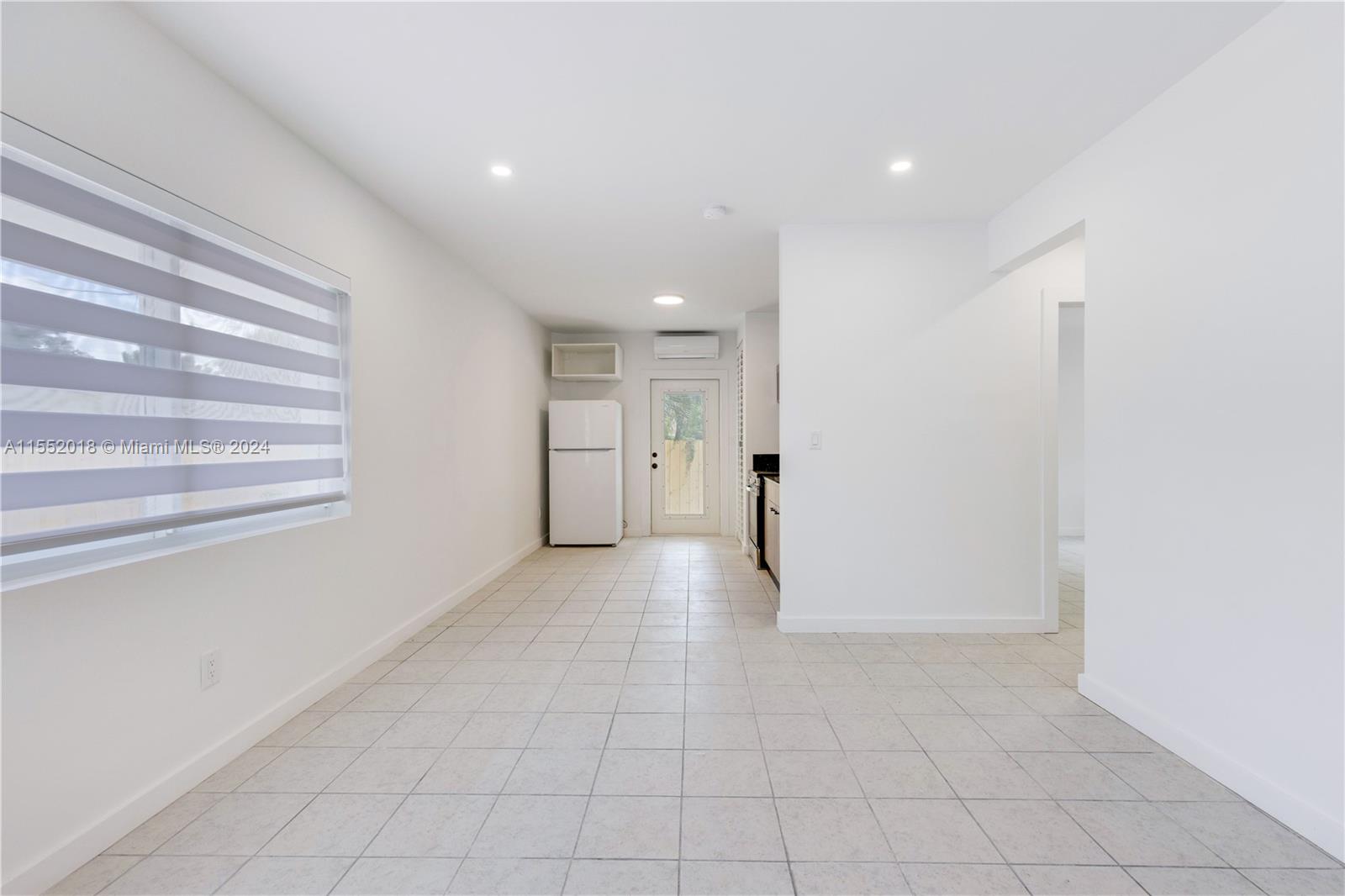 7800 NE 10th Ct 4, Miami, Florida 33138, 1 Bedroom Bedrooms, ,1 BathroomBathrooms,Residentiallease,For Rent,7800 NE 10th Ct 4,A11552018