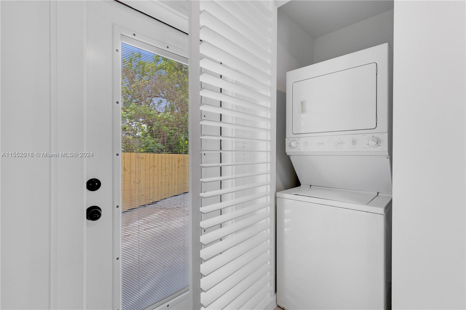 7800 NE 10th Ct 4, Miami, Florida 33138, 1 Bedroom Bedrooms, ,1 BathroomBathrooms,Residentiallease,For Rent,7800 NE 10th Ct 4,A11552018