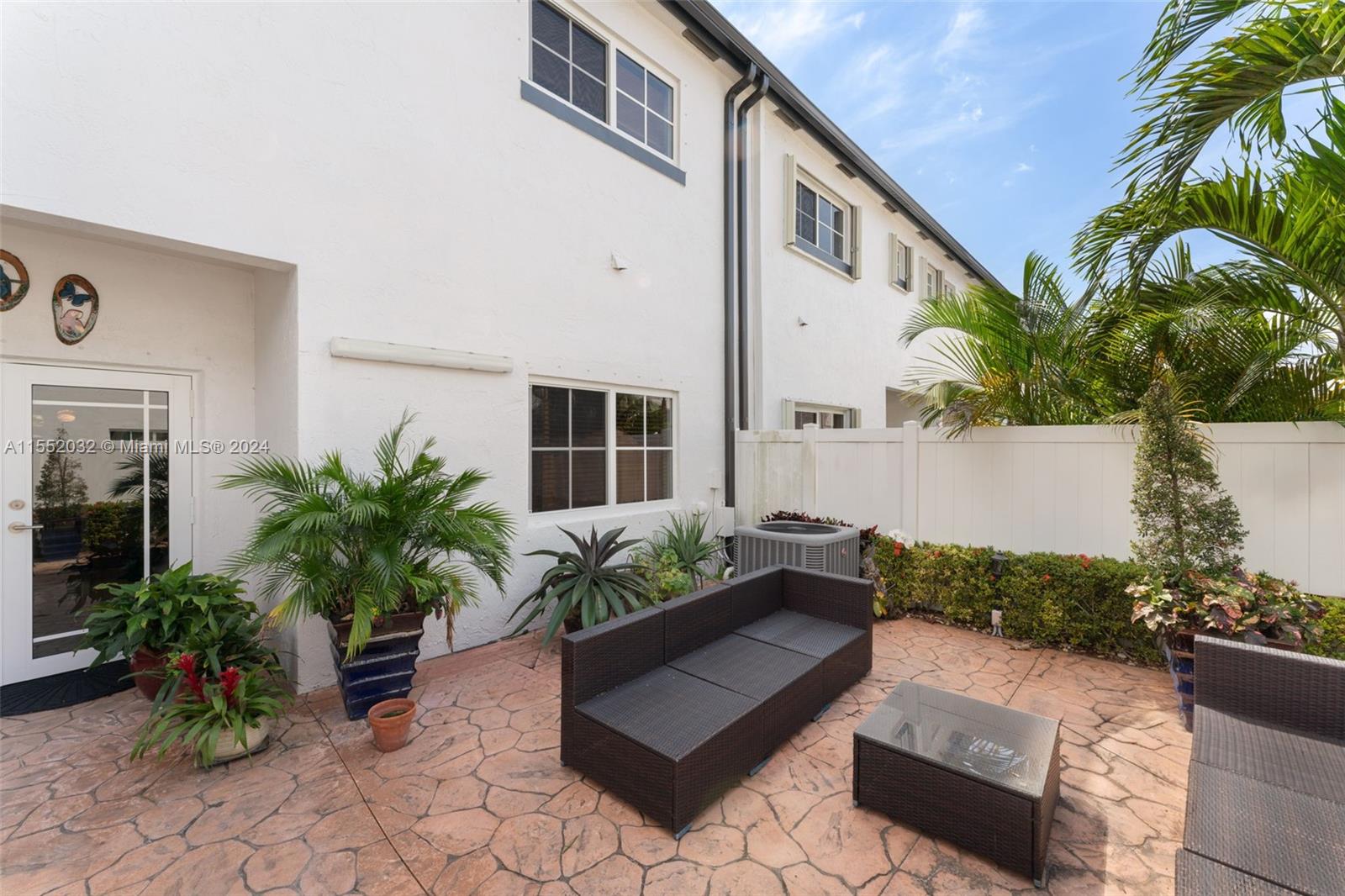 12853 SW 50th St 12853, Miramar, Florida 33027, 3 Bedrooms Bedrooms, ,3 BathroomsBathrooms,Residentiallease,For Rent,12853 SW 50th St 12853,A11552032