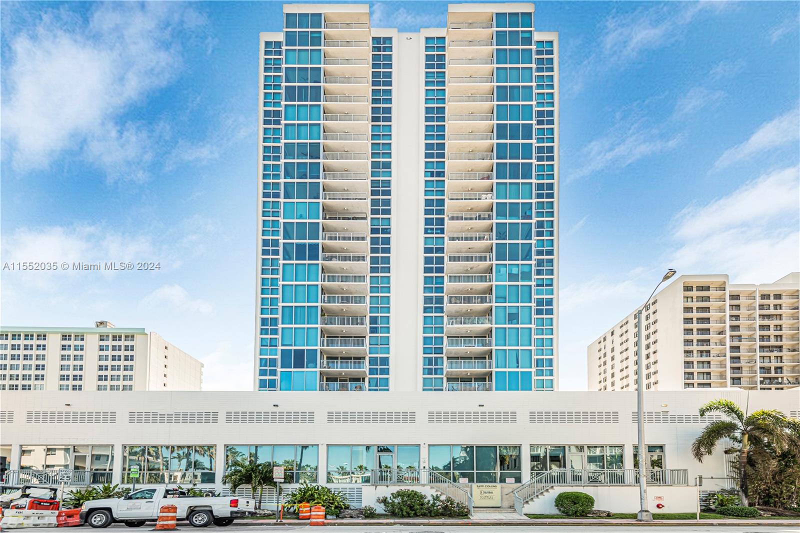 2655 Collins Ave 410, Miami Beach, Florida 33140, 2 Bedrooms Bedrooms, ,1 BathroomBathrooms,Residential,For Sale,2655 Collins Ave 410,A11552035