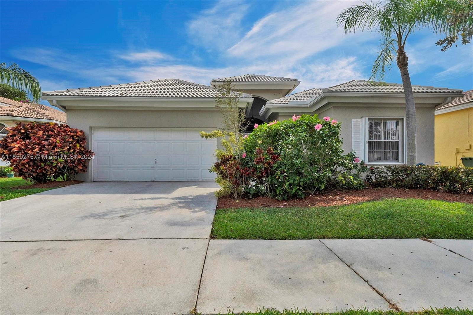 2660 SE 4th Pl, Homestead, Florida 33033, 3 Bedrooms Bedrooms, ,2 BathroomsBathrooms,Residential,For Sale,2660 SE 4th Pl,A11550275