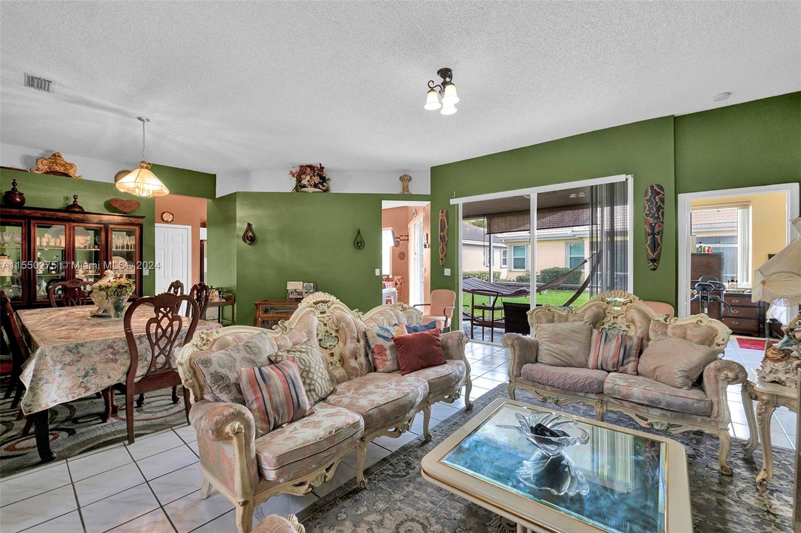 2660 SE 4th Pl, Homestead, Florida 33033, 3 Bedrooms Bedrooms, ,2 BathroomsBathrooms,Residential,For Sale,2660 SE 4th Pl,A11550275