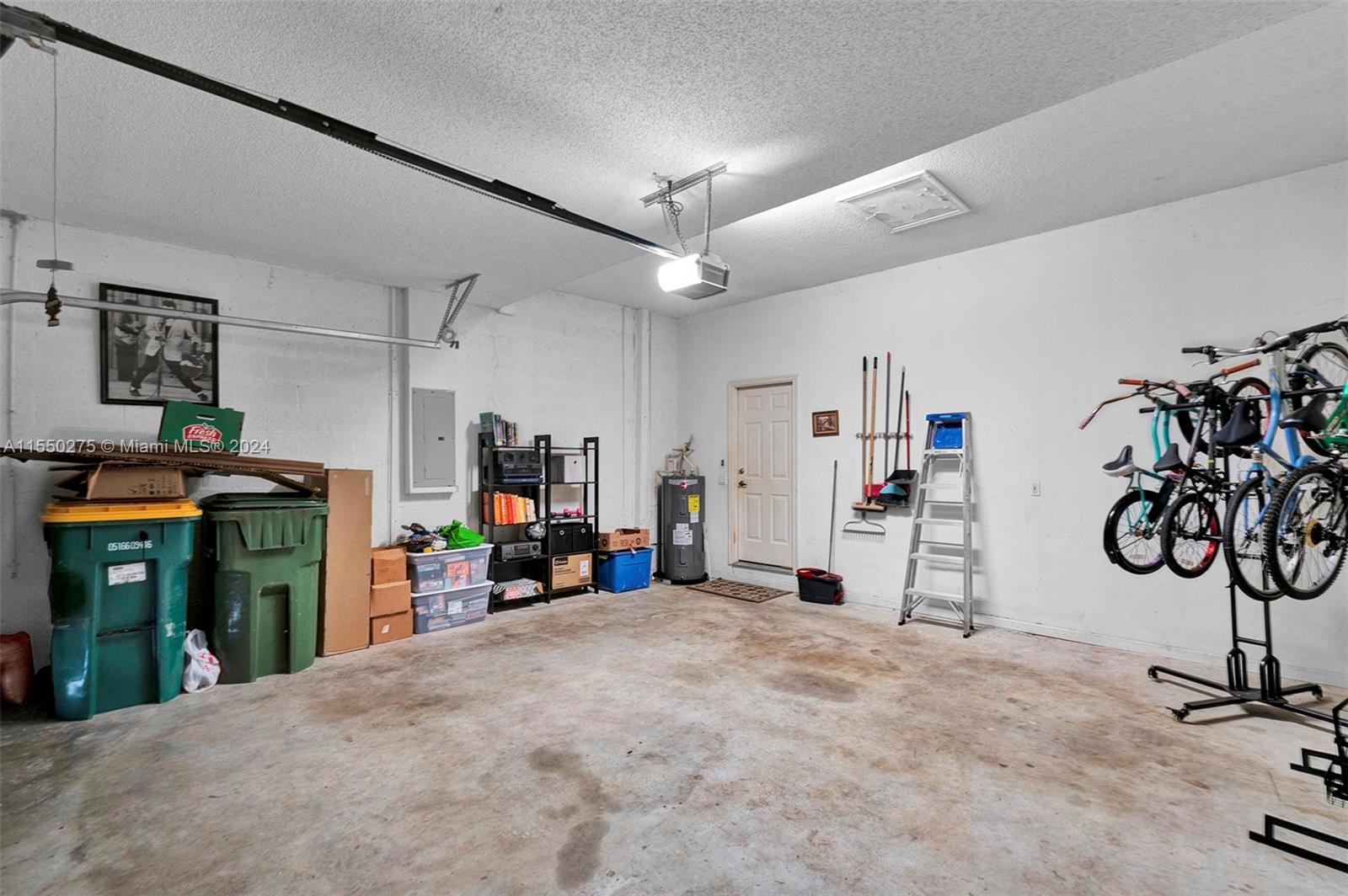 2660 SE 4th Pl, Homestead, Florida 33033, 3 Bedrooms Bedrooms, ,2 BathroomsBathrooms,Residential,For Sale,2660 SE 4th Pl,A11550275