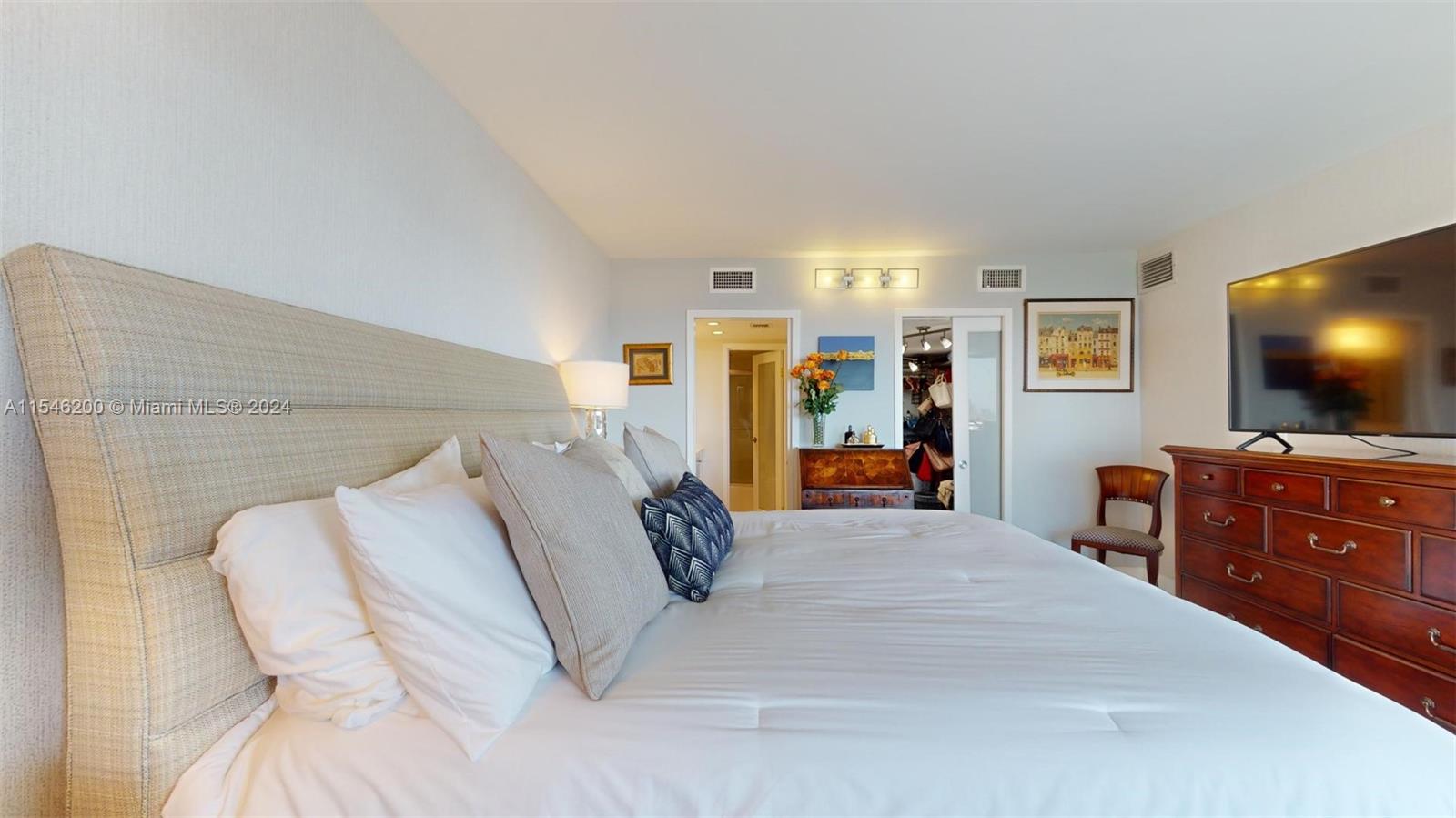 3625 N Country Club Dr 2606, Aventura, Florida 33180, 2 Bedrooms Bedrooms, ,2 BathroomsBathrooms,Residential,For Sale,3625 N Country Club Dr 2606,A11546200