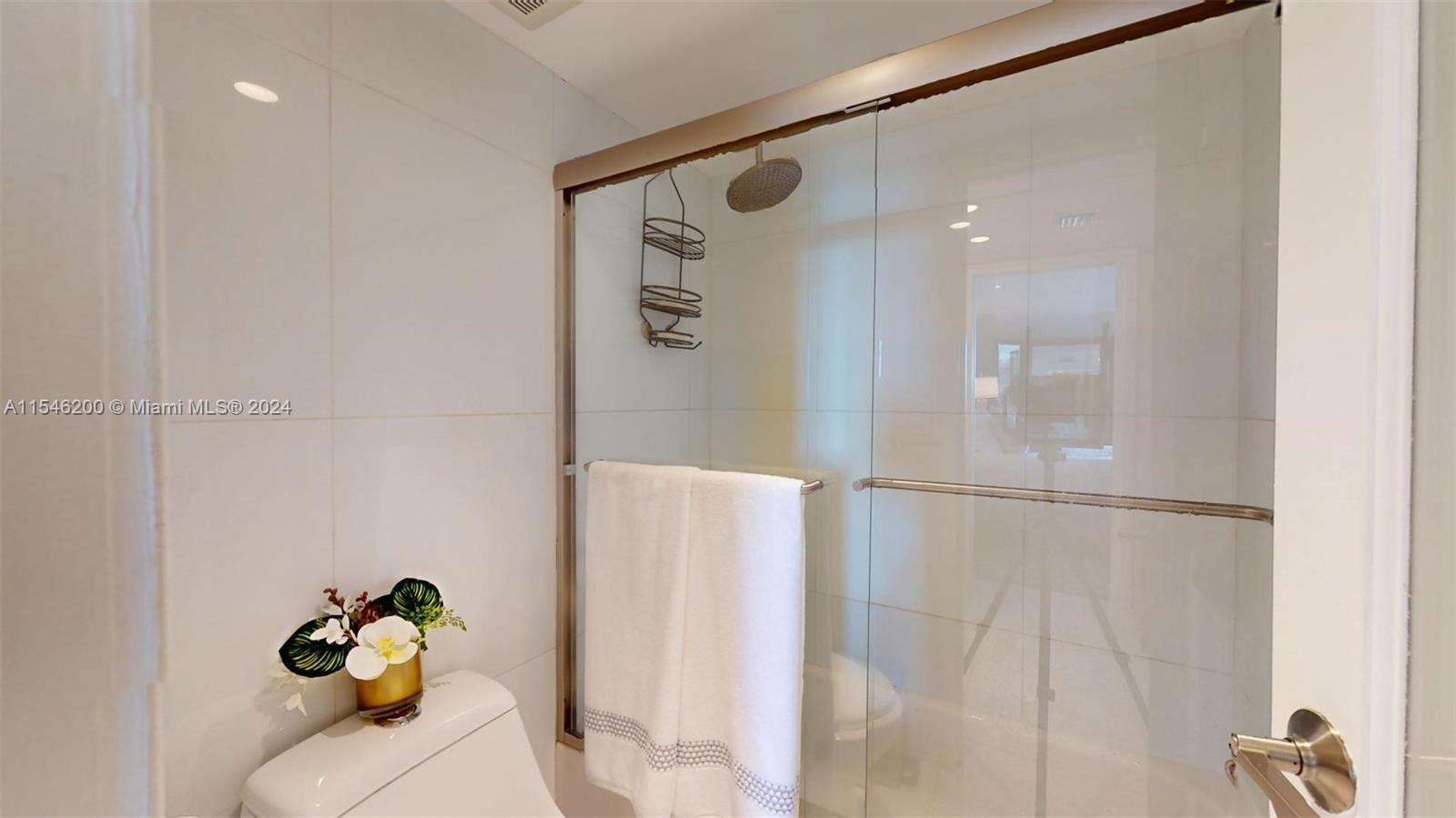 Part of the Main bathroom