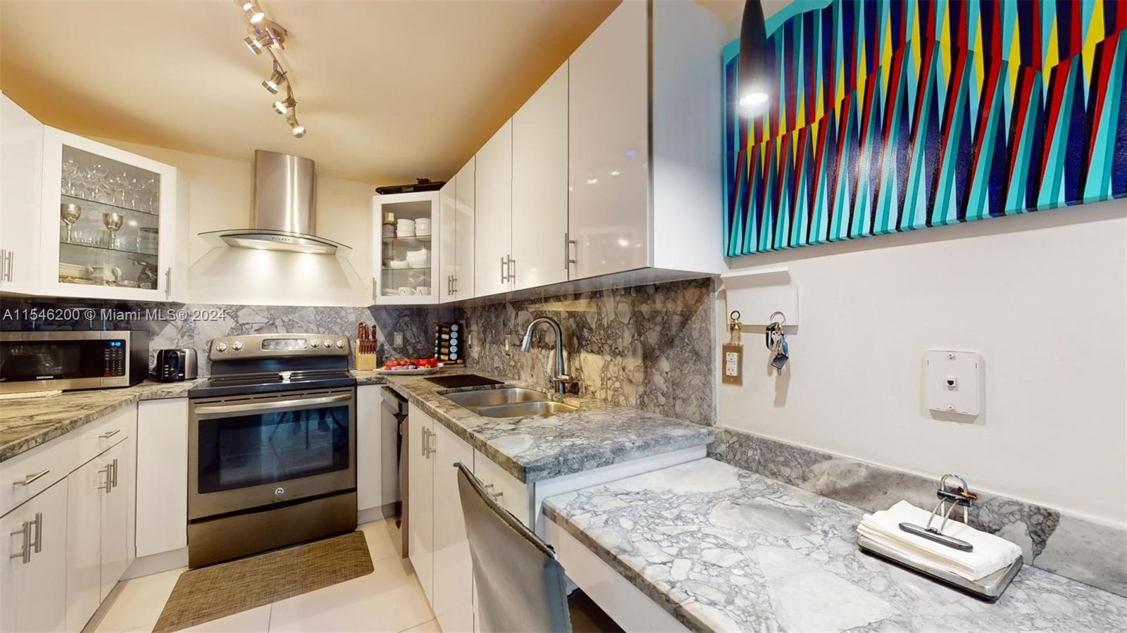 3625 N Country Club Dr 2606, Aventura, Florida 33180, 2 Bedrooms Bedrooms, ,2 BathroomsBathrooms,Residential,For Sale,3625 N Country Club Dr 2606,A11546200