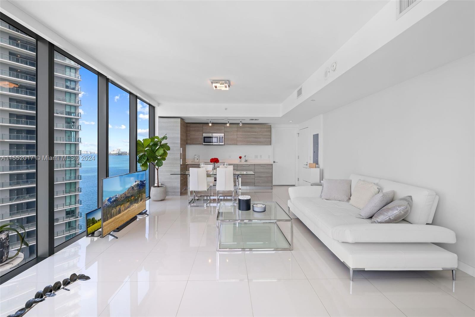 650 NE 32nd St 1708, Miami, Florida 33137, 1 Bedroom Bedrooms, ,1 BathroomBathrooms,Residential,For Sale,650 NE 32nd St 1708,A11552017