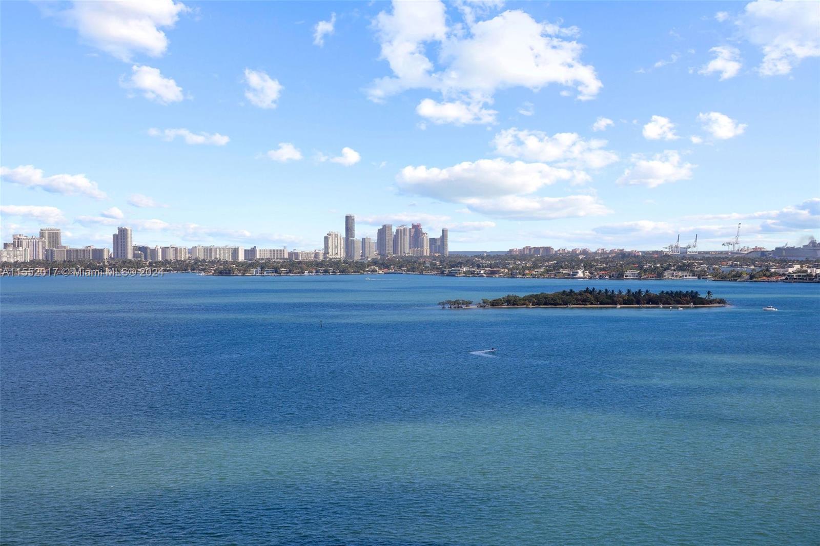 650 NE 32nd St 1708, Miami, Florida 33137, 1 Bedroom Bedrooms, ,1 BathroomBathrooms,Residential,For Sale,650 NE 32nd St 1708,A11552017