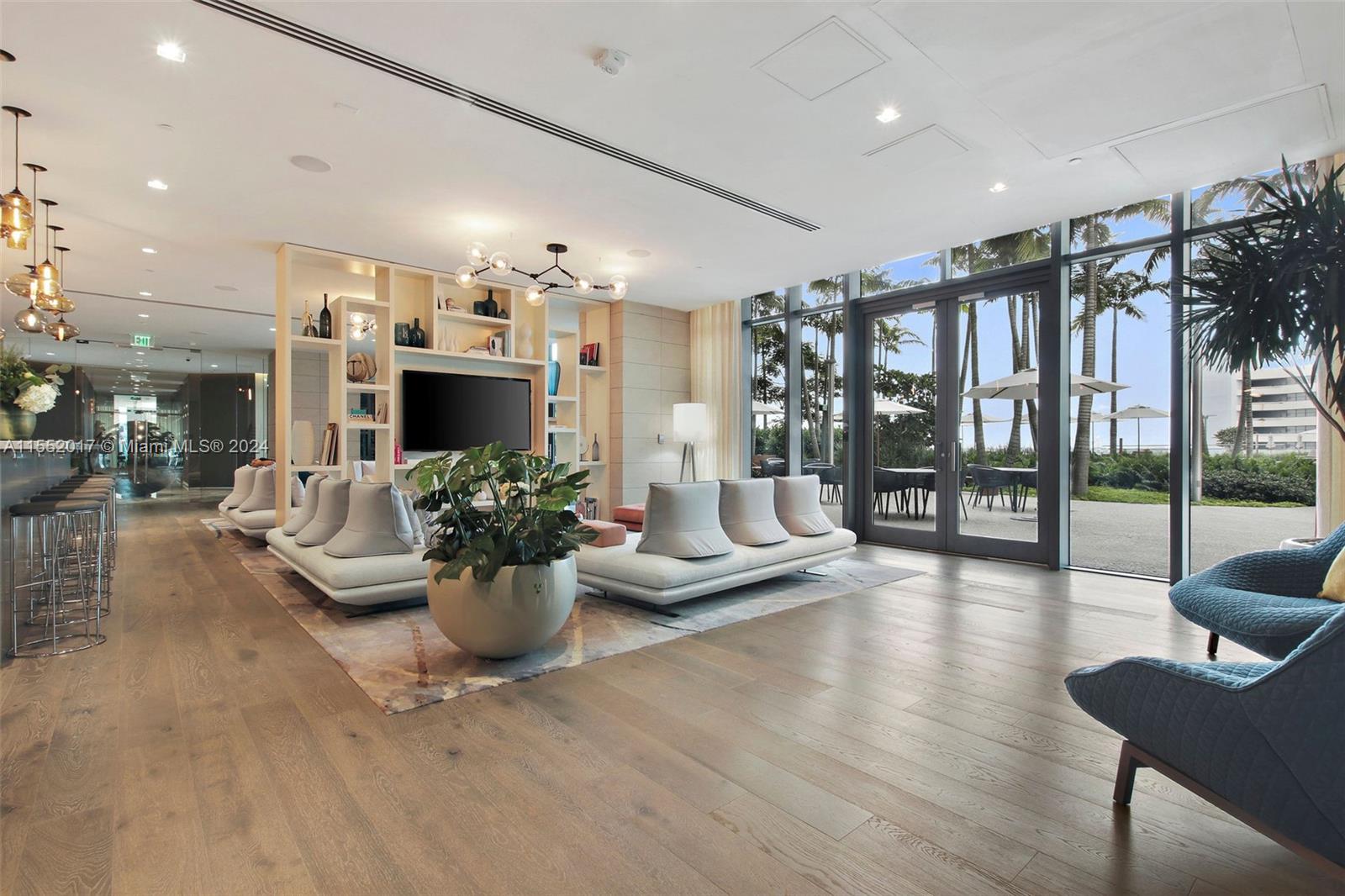 650 NE 32nd St 1708, Miami, Florida 33137, 1 Bedroom Bedrooms, ,1 BathroomBathrooms,Residential,For Sale,650 NE 32nd St 1708,A11552017