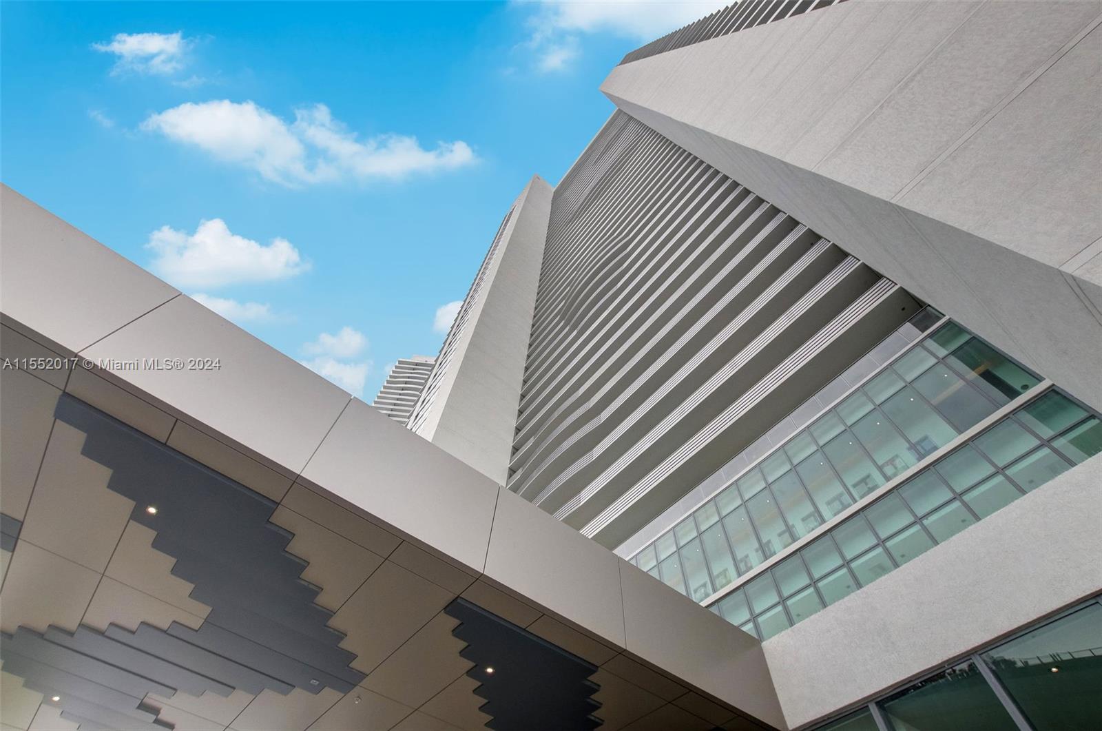 650 NE 32nd St 1708, Miami, Florida 33137, 1 Bedroom Bedrooms, ,1 BathroomBathrooms,Residential,For Sale,650 NE 32nd St 1708,A11552017