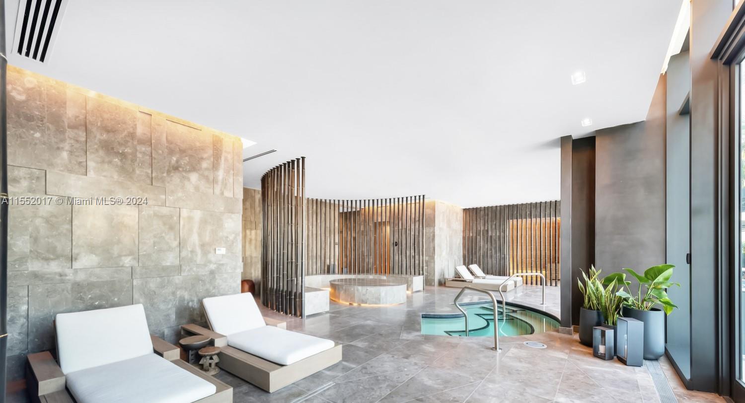 650 NE 32nd St 1708, Miami, Florida 33137, 1 Bedroom Bedrooms, ,1 BathroomBathrooms,Residential,For Sale,650 NE 32nd St 1708,A11552017