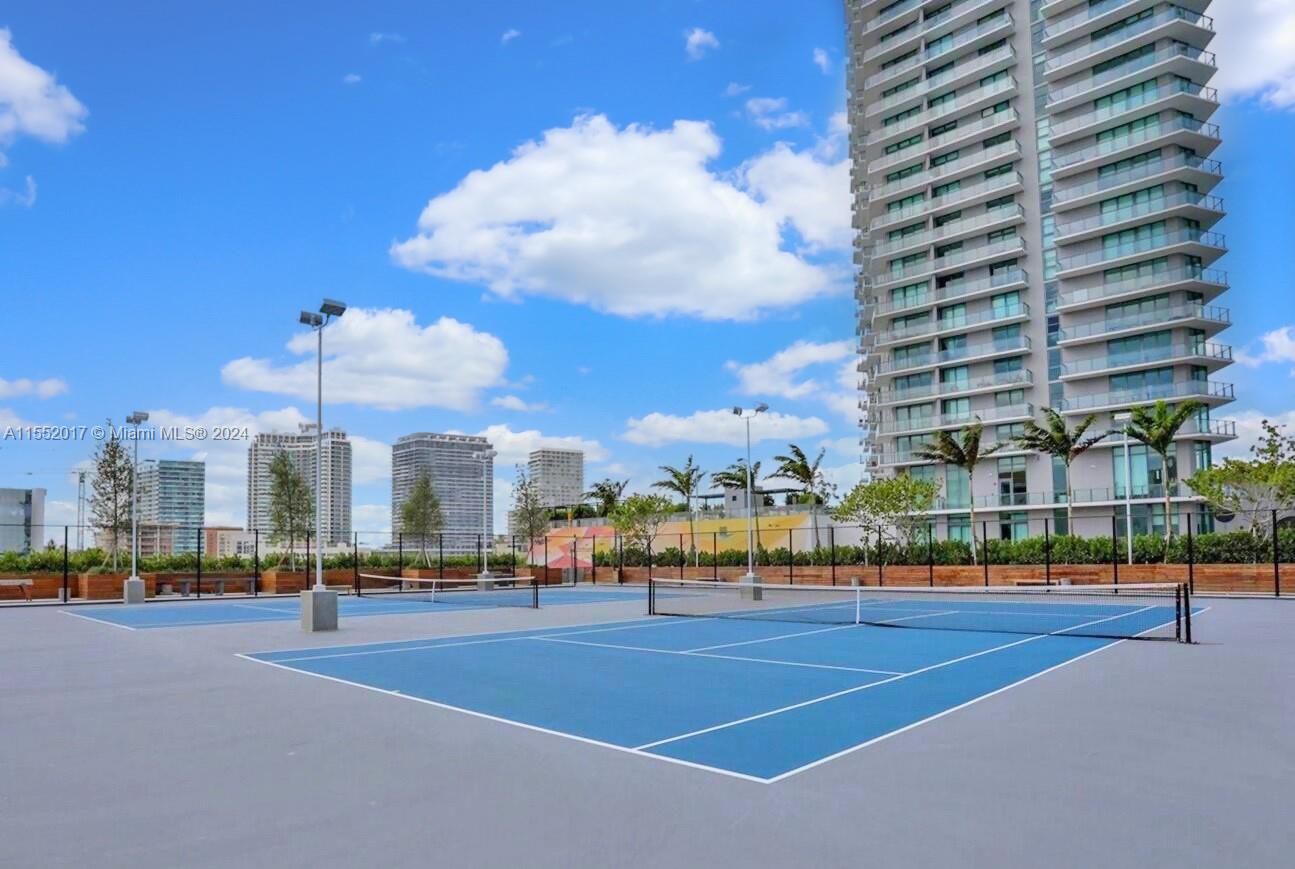 650 NE 32nd St 1708, Miami, Florida 33137, 1 Bedroom Bedrooms, ,1 BathroomBathrooms,Residential,For Sale,650 NE 32nd St 1708,A11552017