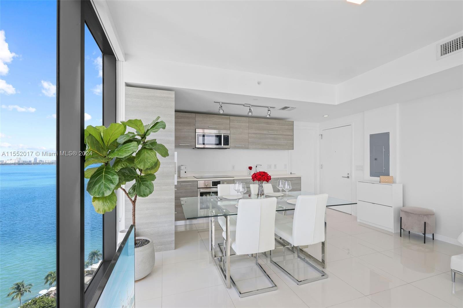 650 NE 32nd St 1708, Miami, Florida 33137, 1 Bedroom Bedrooms, ,1 BathroomBathrooms,Residential,For Sale,650 NE 32nd St 1708,A11552017