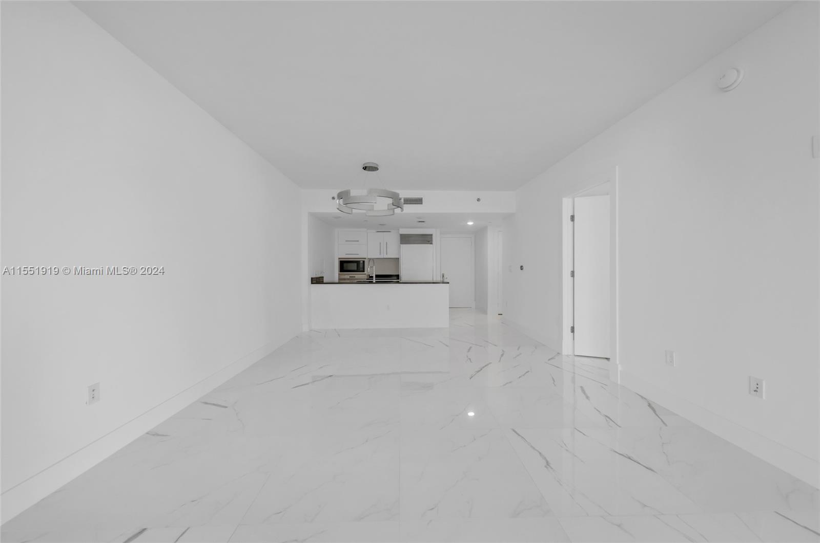 475 Brickell Ave 4811, Miami, Florida 33131, 1 Bedroom Bedrooms, ,1 BathroomBathrooms,Residential,For Sale,475 Brickell Ave 4811,A11551919