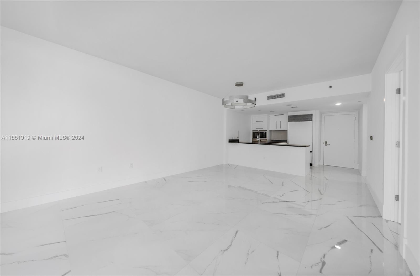 475 Brickell Ave 4811, Miami, Florida 33131, 1 Bedroom Bedrooms, ,1 BathroomBathrooms,Residential,For Sale,475 Brickell Ave 4811,A11551919