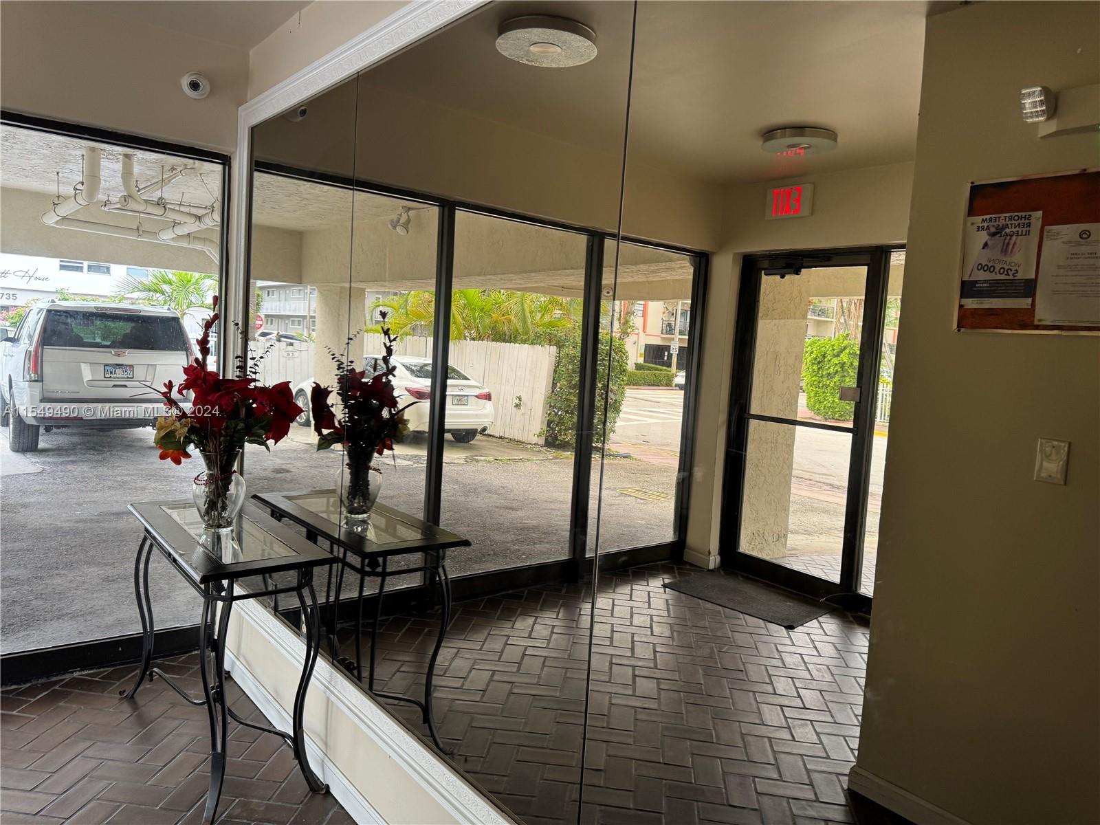 7740 Abbott Ave 2B, Miami Beach, Florida 33141, 2 Bedrooms Bedrooms, ,2 BathroomsBathrooms,Residential,For Sale,7740 Abbott Ave 2B,A11549490