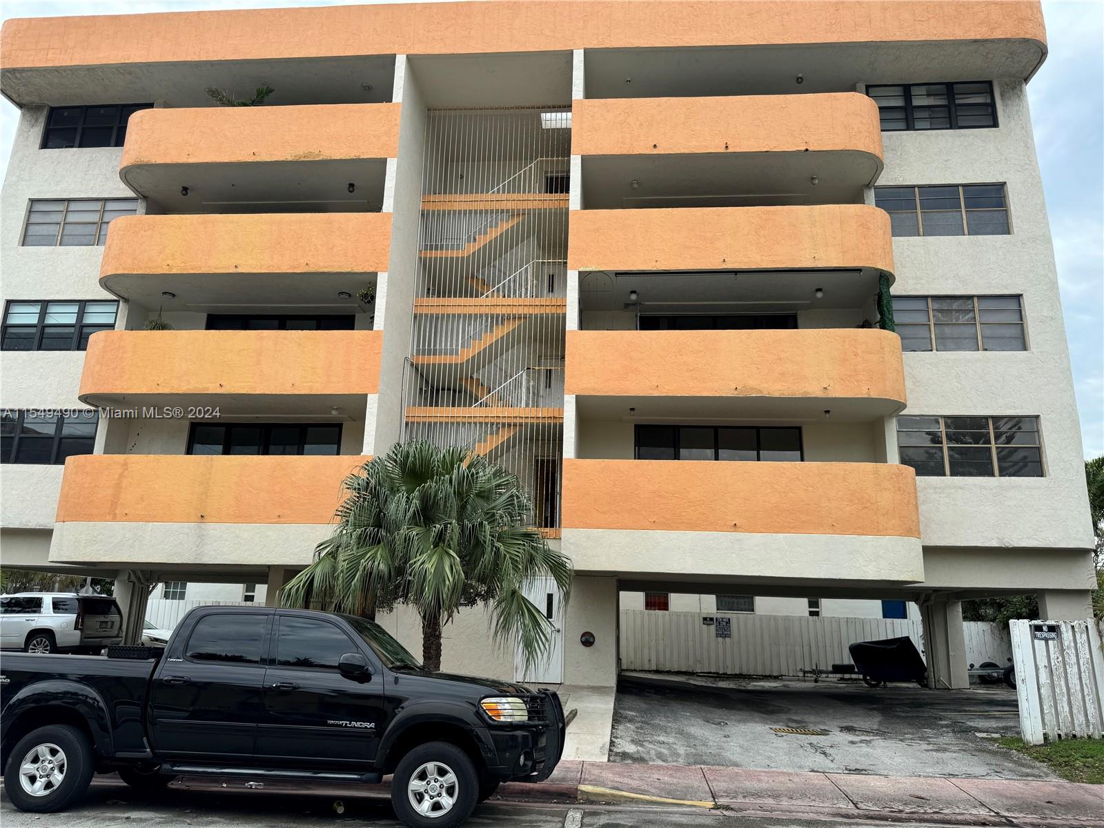 7740 Abbott Ave 2B, Miami Beach, Florida 33141, 2 Bedrooms Bedrooms, ,2 BathroomsBathrooms,Residential,For Sale,7740 Abbott Ave 2B,A11549490