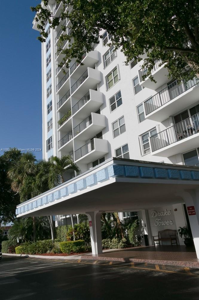 1800 N Andrews Ave #4H For Sale A11552074, FL