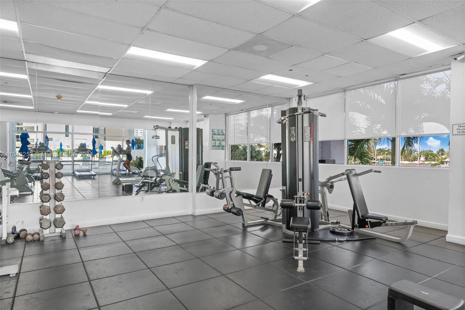 5601 Collins Ave PH-3, Miami Beach, Florida 33140, 1 Bedroom Bedrooms, ,1 BathroomBathrooms,Residential,For Sale,5601 Collins Ave PH-3,A11543253