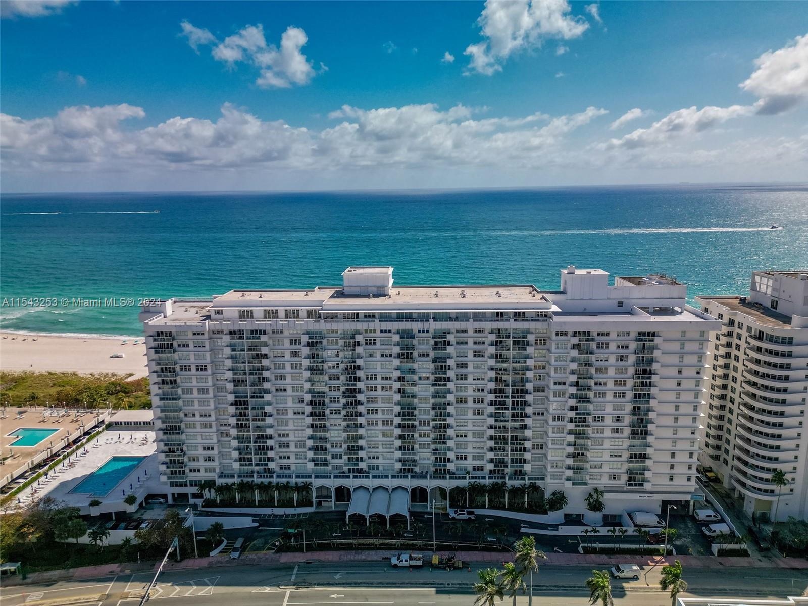 5601 Collins Ave PH-3, Miami Beach, Florida 33140, 1 Bedroom Bedrooms, ,1 BathroomBathrooms,Residential,For Sale,5601 Collins Ave PH-3,A11543253