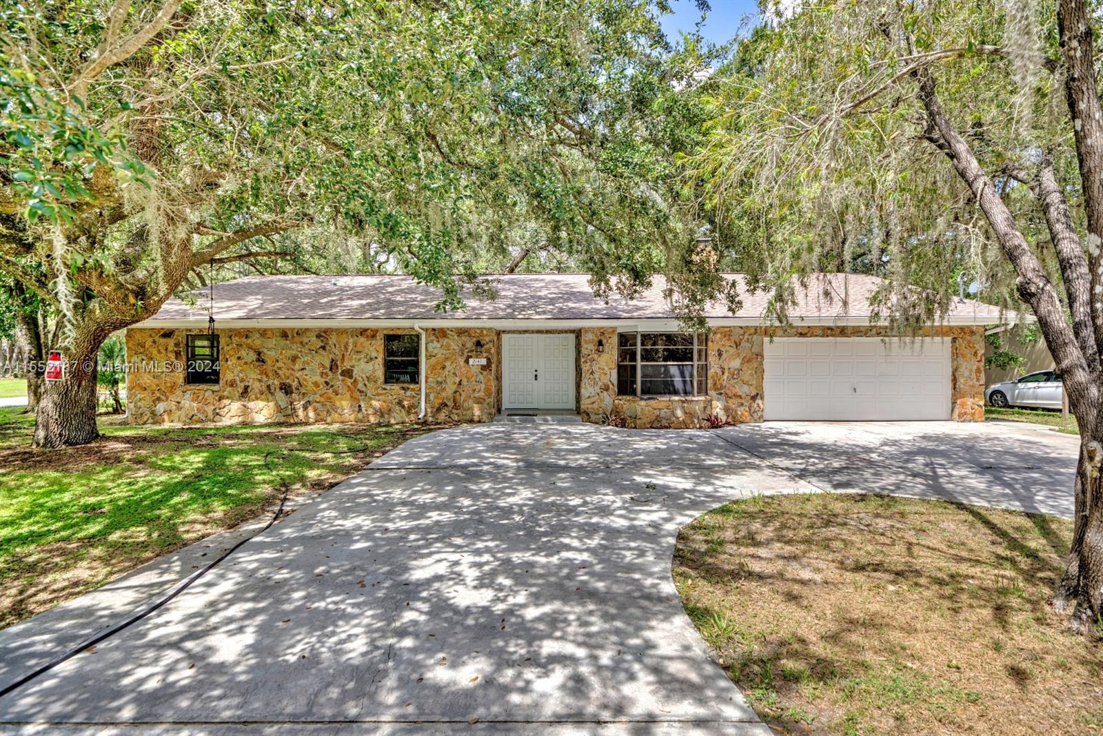 2141 Oak Beach, Other City - In The State Of Florida, FL 33875