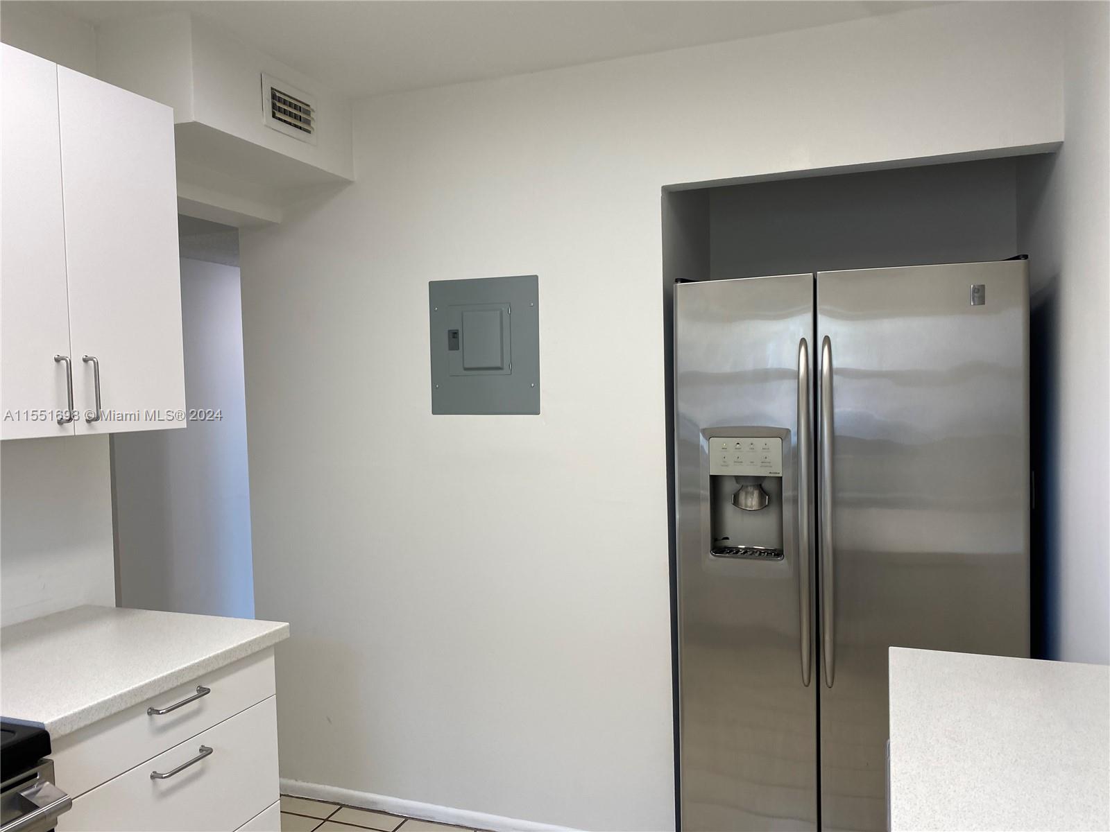 7785 SW 86th St E-120, Miami, Florida 33143, 1 Bedroom Bedrooms, ,1 BathroomBathrooms,Residentiallease,For Rent,7785 SW 86th St E-120,A11551698