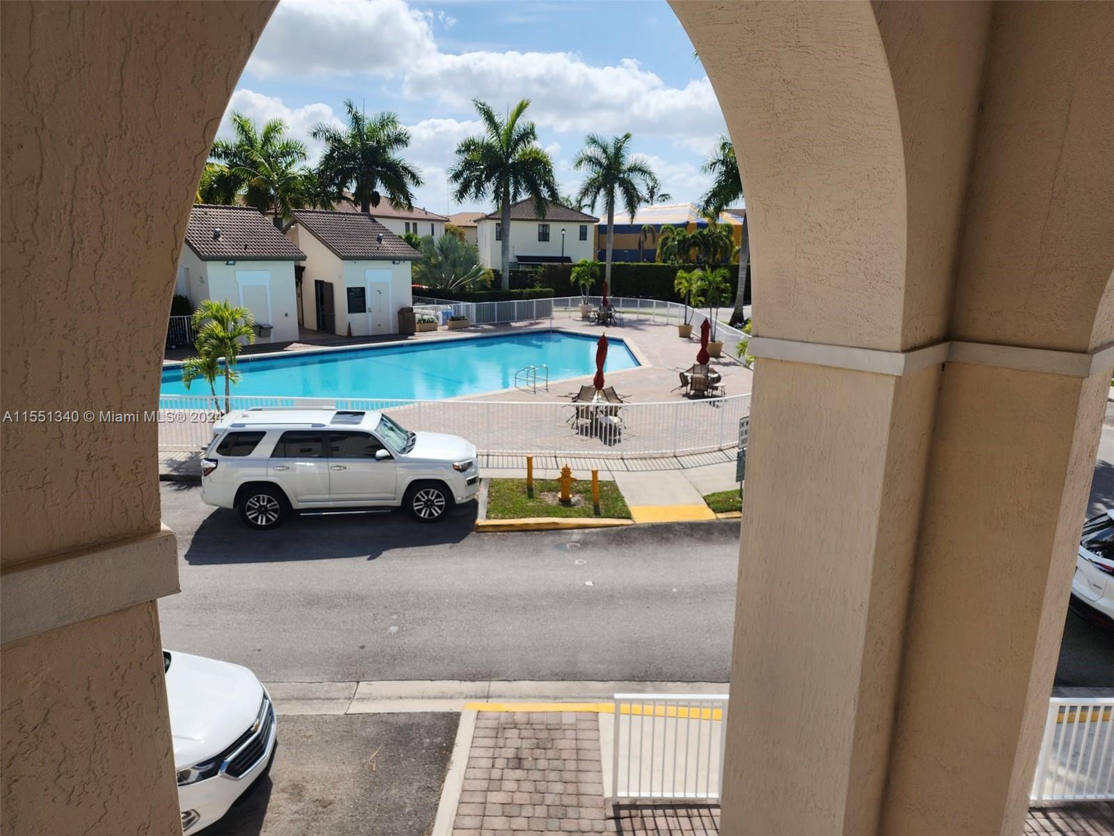 11601 NW 89th St 206, Doral, Florida 33178, 3 Bedrooms Bedrooms, ,2 BathroomsBathrooms,Residential,For Sale,11601 NW 89th St 206,A11551340