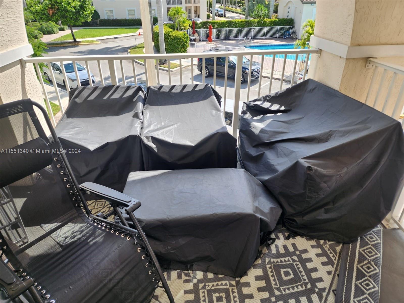 11601 NW 89th St 206, Doral, Florida 33178, 3 Bedrooms Bedrooms, ,2 BathroomsBathrooms,Residential,For Sale,11601 NW 89th St 206,A11551340