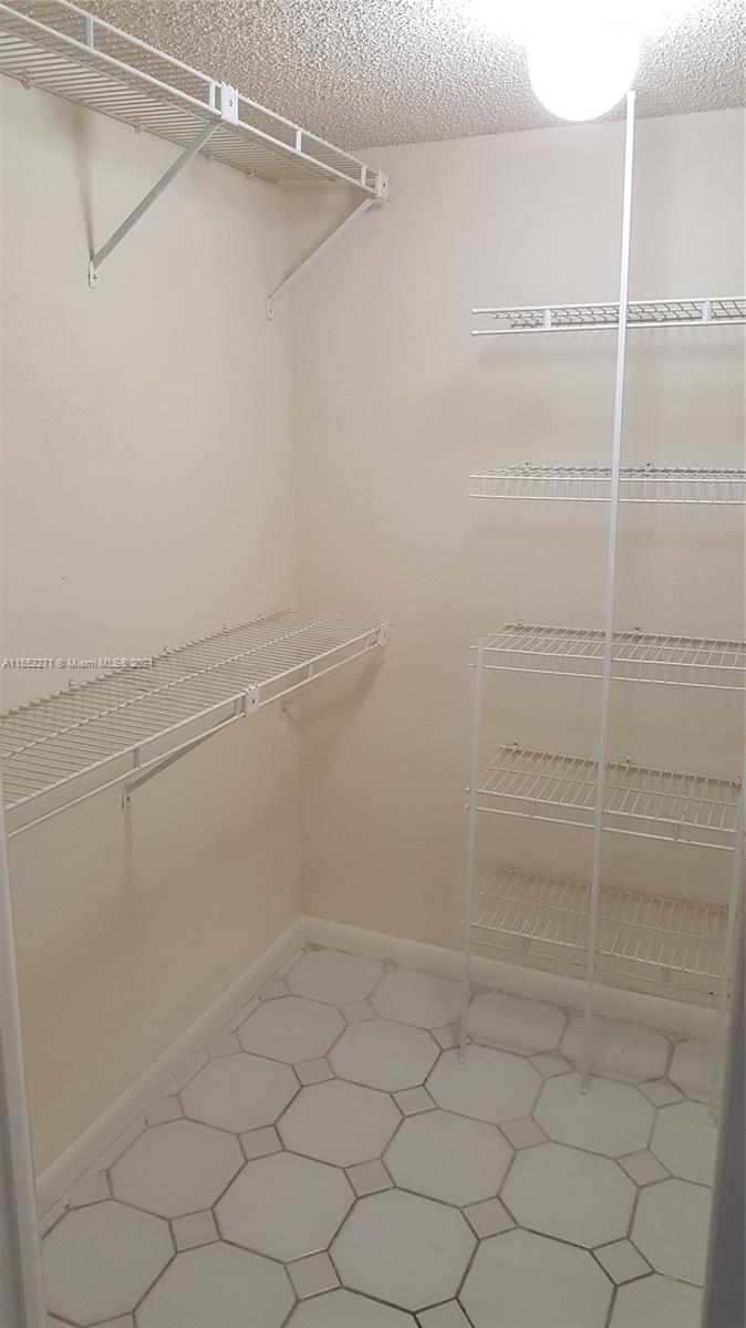 8625 NW 8th St 401, Miami, Florida 33126, 2 Bedrooms Bedrooms, ,2 BathroomsBathrooms,Residential,For Sale,8625 NW 8th St 401,A11552271