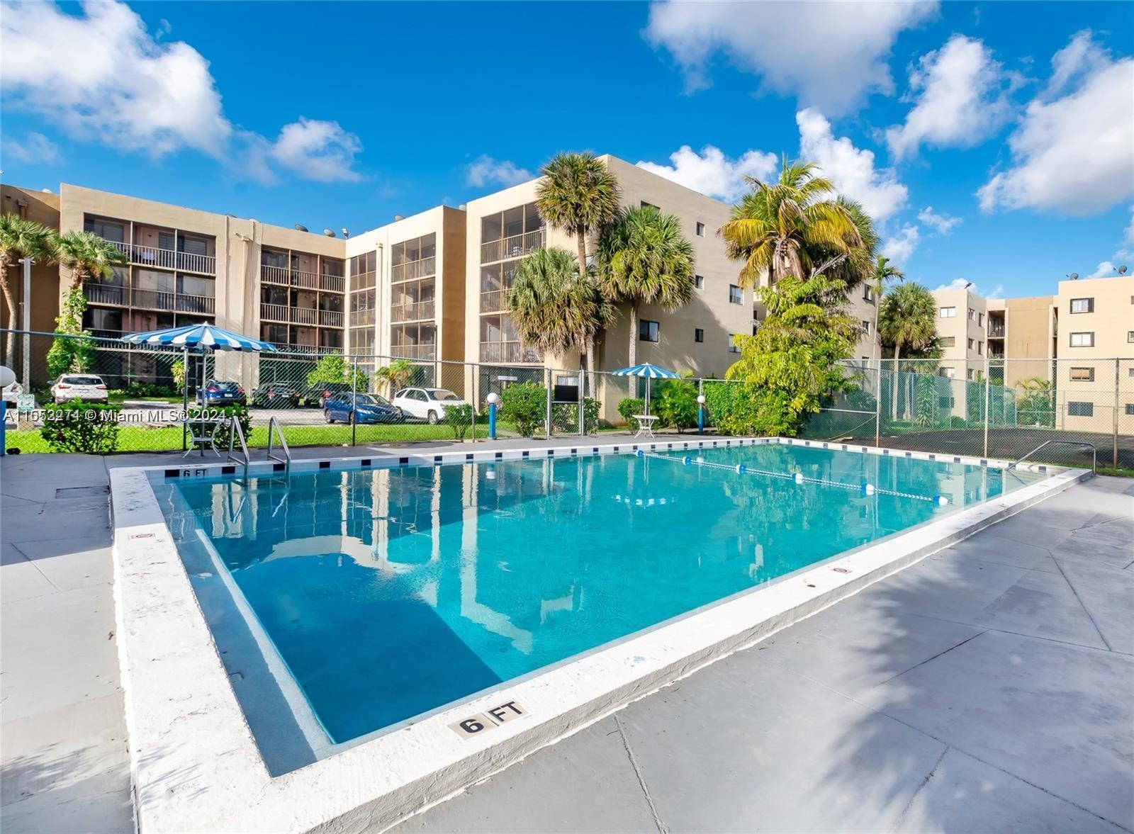 8625 NW 8th St 401, Miami, Florida 33126, 2 Bedrooms Bedrooms, ,2 BathroomsBathrooms,Residential,For Sale,8625 NW 8th St 401,A11552271