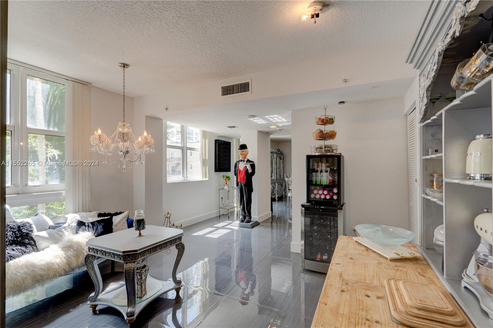 601 NE 23rd St TH3, Miami, Florida 33137, 3 Bedrooms Bedrooms, ,2 BathroomsBathrooms,Residential,For Sale,601 NE 23rd St TH3,A11552265