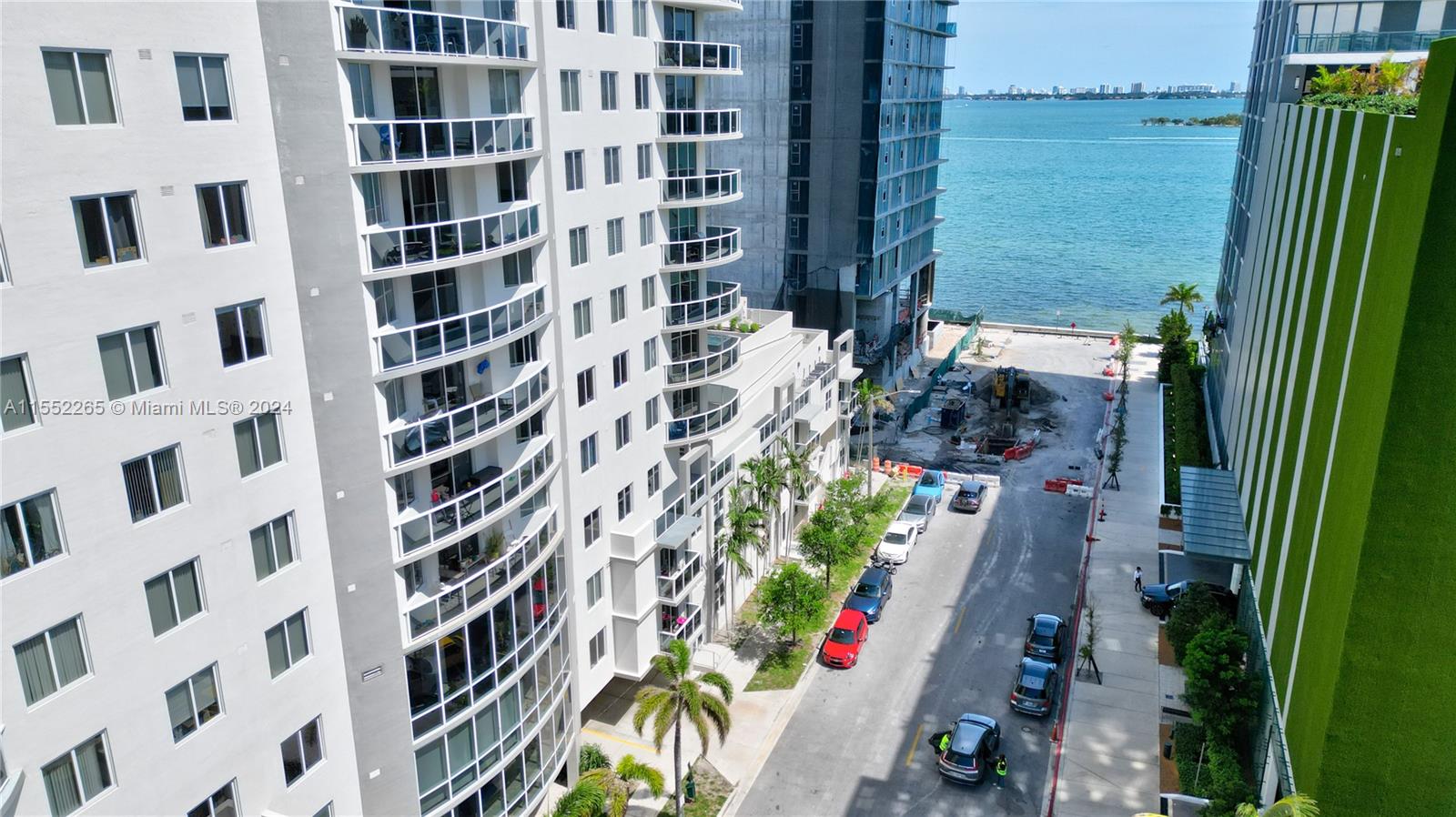 601 NE 23rd St TH3, Miami, Florida 33137, 3 Bedrooms Bedrooms, ,2 BathroomsBathrooms,Residential,For Sale,601 NE 23rd St TH3,A11552265