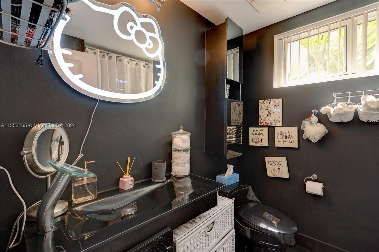 601 NE 23rd St TH3, Miami, Florida 33137, 3 Bedrooms Bedrooms, ,2 BathroomsBathrooms,Residential,For Sale,601 NE 23rd St TH3,A11552265