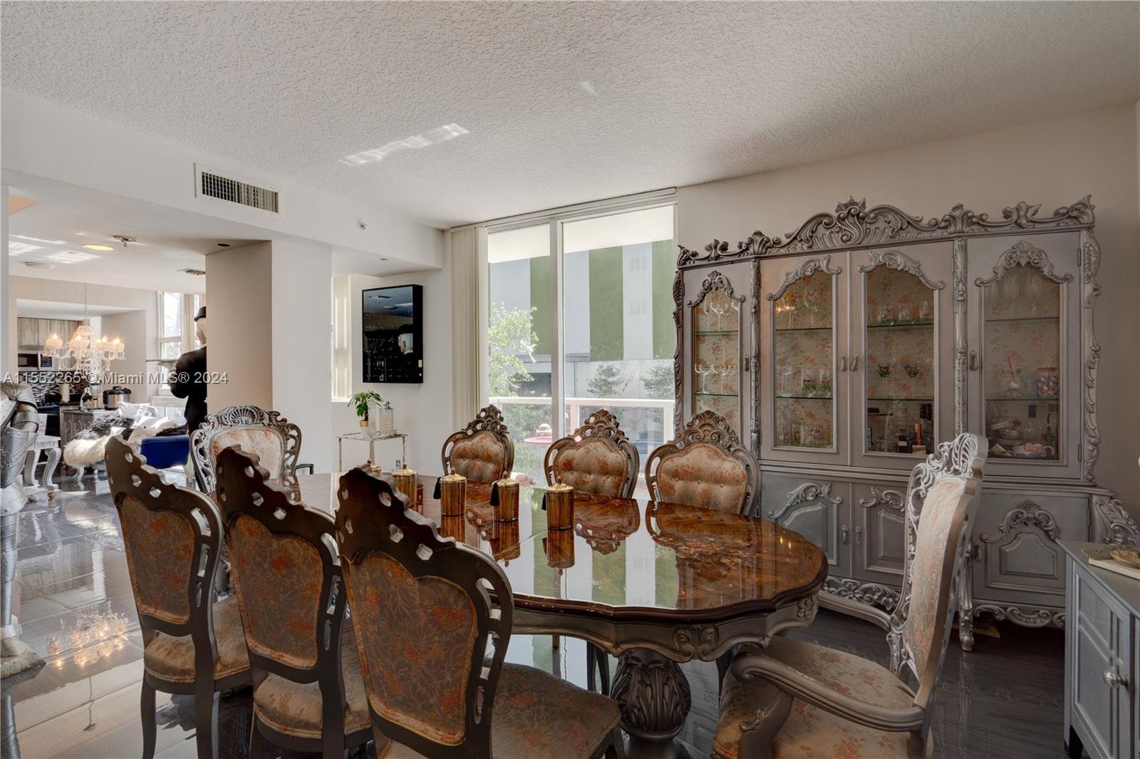 601 NE 23rd St TH3, Miami, Florida 33137, 3 Bedrooms Bedrooms, ,2 BathroomsBathrooms,Residential,For Sale,601 NE 23rd St TH3,A11552265