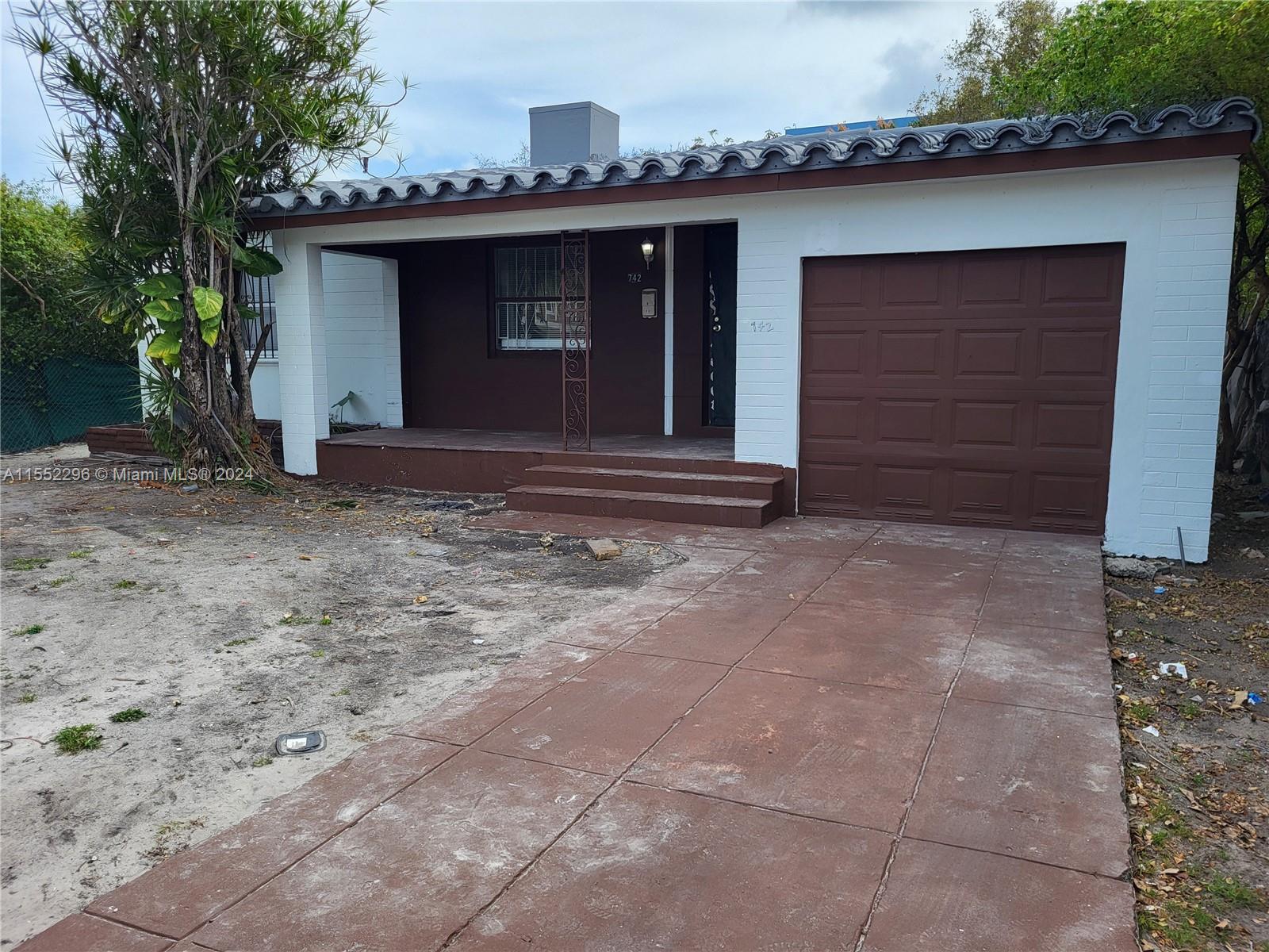 742 NW 70th St, Miami, Florida 33150, 3 Bedrooms Bedrooms, ,2 BathroomsBathrooms,Residential,For Sale,742 NW 70th St,A11552296