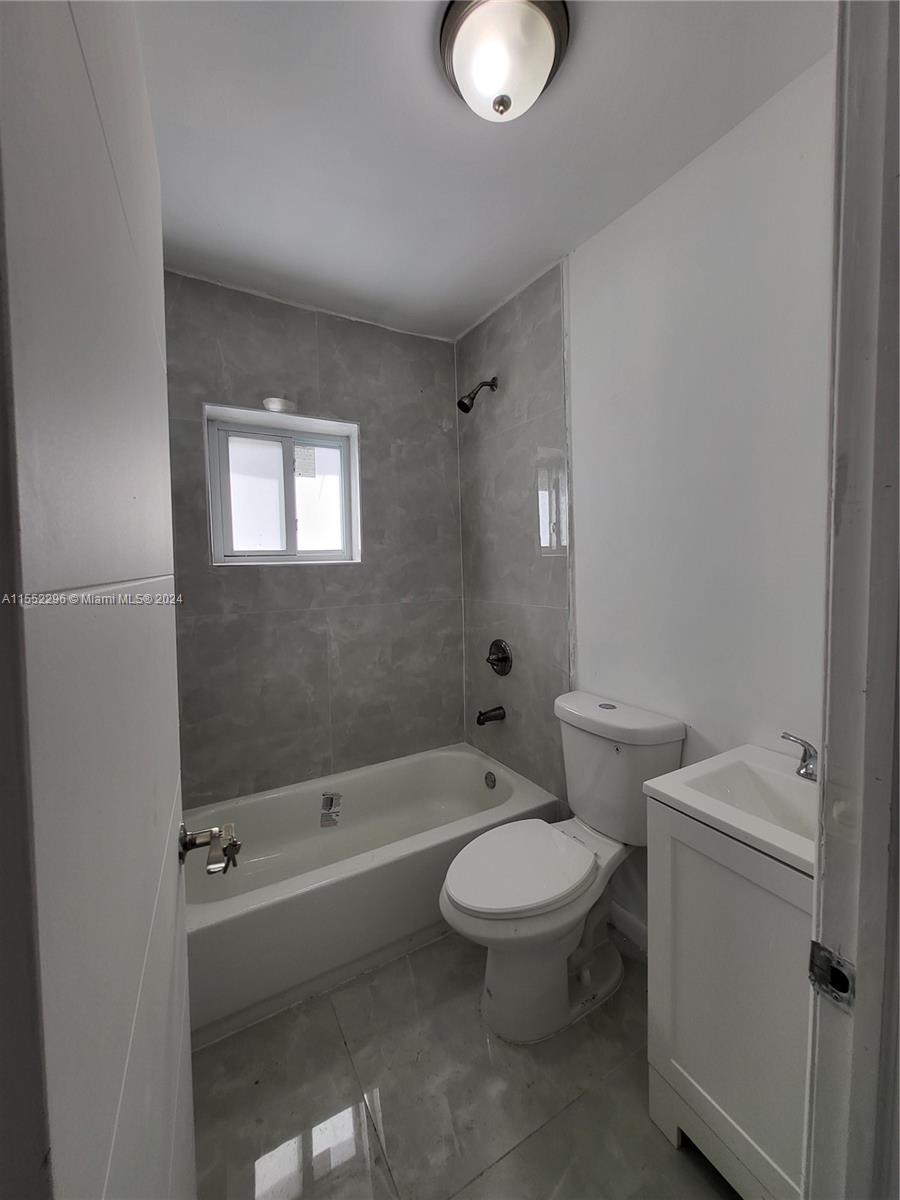 742 NW 70th St, Miami, Florida 33150, 3 Bedrooms Bedrooms, ,2 BathroomsBathrooms,Residential,For Sale,742 NW 70th St,A11552296