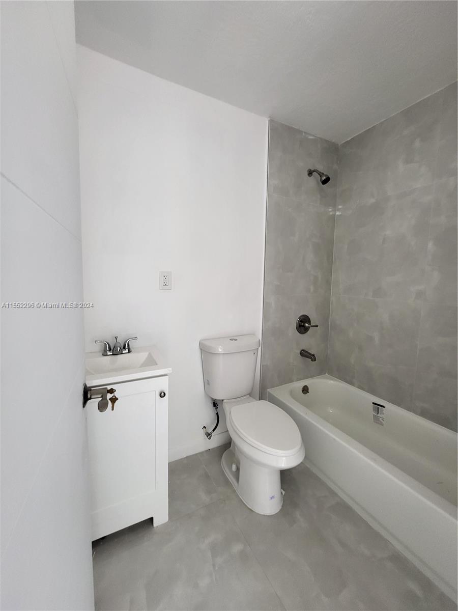 742 NW 70th St, Miami, Florida 33150, 3 Bedrooms Bedrooms, ,2 BathroomsBathrooms,Residential,For Sale,742 NW 70th St,A11552296