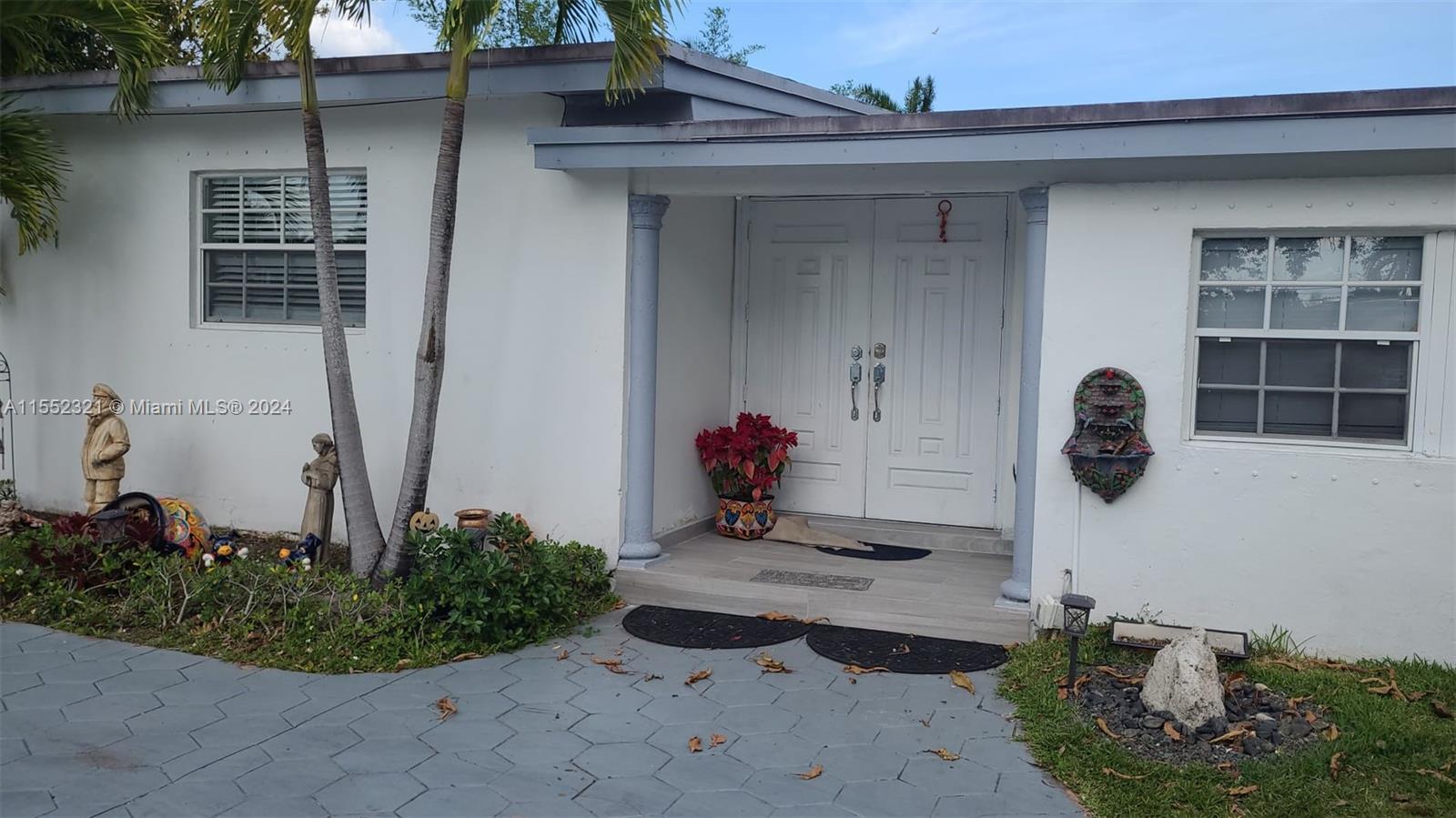 4641 SW 112th Ave  For Sale A11552321, FL