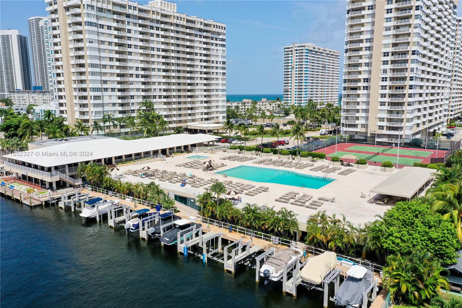 1965 S OCEAN DR. 3A, Hallandale Beach, Florida 33009-5915, ,1 BathroomBathrooms,Residential,For Sale,1965 S OCEAN DR. 3A,A11552327