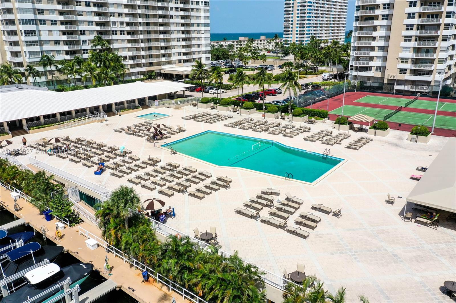 1965 S OCEAN DR. 3A, Hallandale Beach, Florida 33009-5915, ,1 BathroomBathrooms,Residential,For Sale,1965 S OCEAN DR. 3A,A11552327