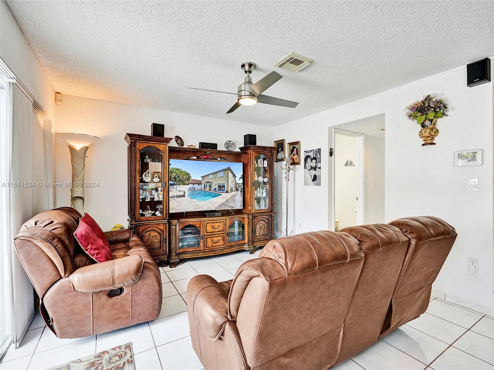 19824 NW 86th Ct, Hialeah, Florida 33015, 4 Bedrooms Bedrooms, ,2 BathroomsBathrooms,Residential,For Sale,19824 NW 86th Ct,A11551524