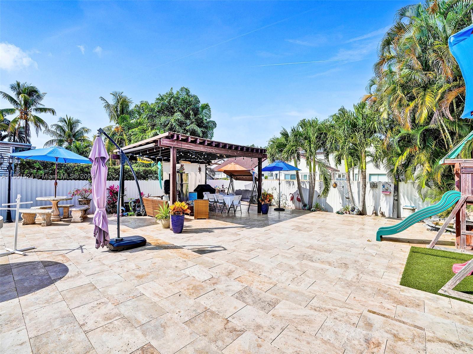 19824 NW 86th Ct, Hialeah, Florida 33015, 4 Bedrooms Bedrooms, ,2 BathroomsBathrooms,Residential,For Sale,19824 NW 86th Ct,A11551524