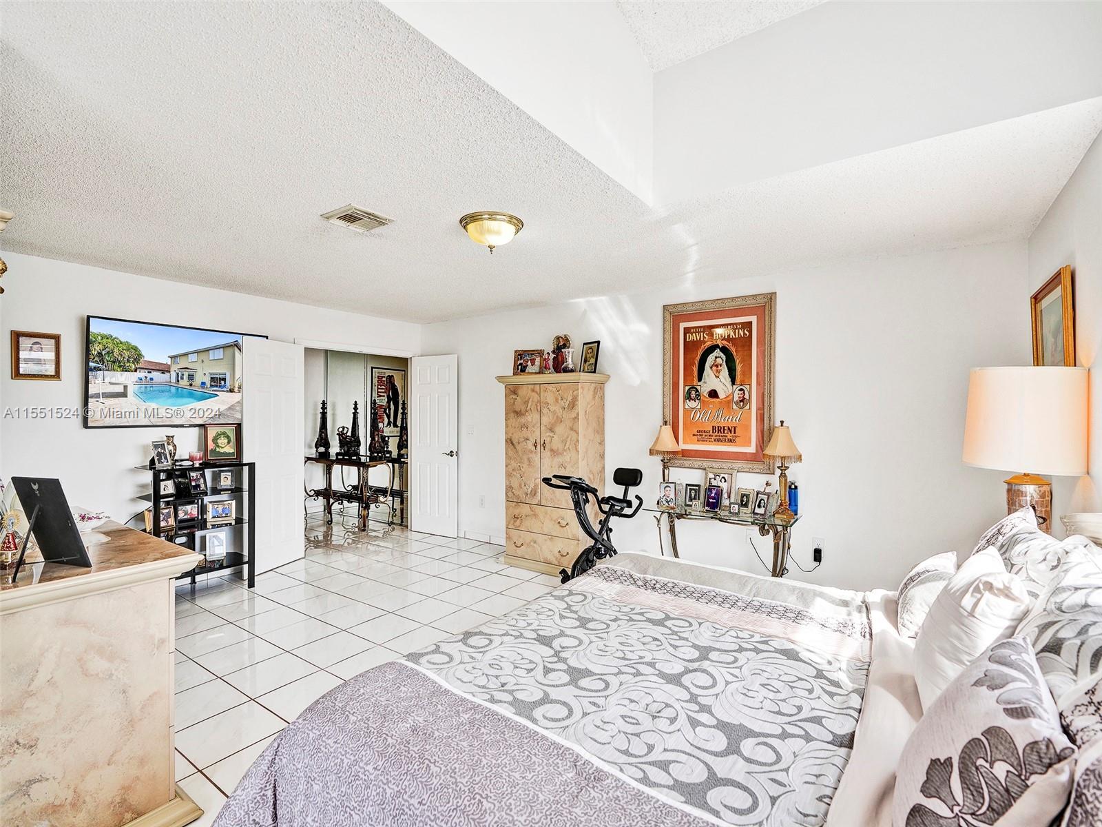 19824 NW 86th Ct, Hialeah, Florida 33015, 4 Bedrooms Bedrooms, ,2 BathroomsBathrooms,Residential,For Sale,19824 NW 86th Ct,A11551524