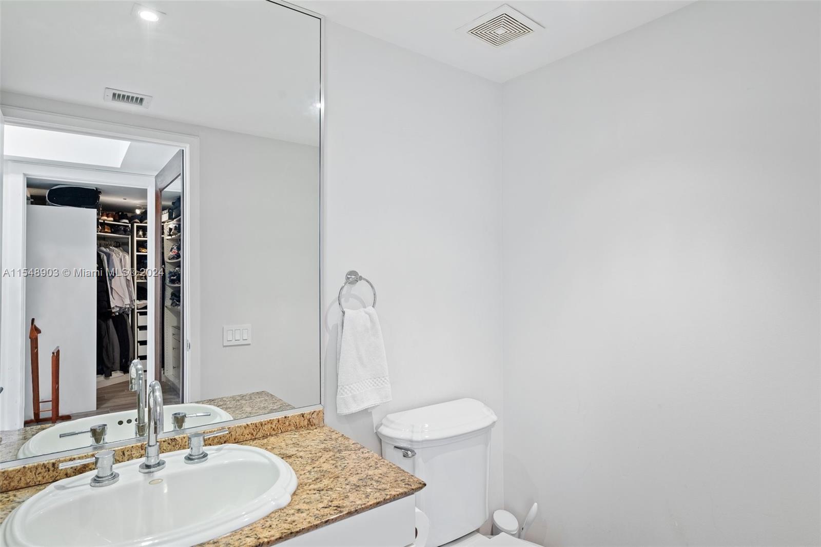19111 Collins Ave 504, Sunny Isles Beach, Florida 33160, 3 Bedrooms Bedrooms, ,4 BathroomsBathrooms,Residential,For Sale,19111 Collins Ave 504,A11548903